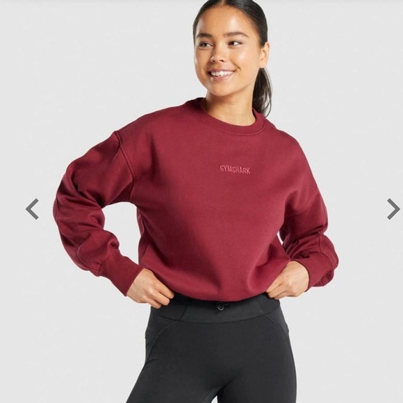 Gymshark sweatshirt
Burgundy/wine color - Picture 3 of 3